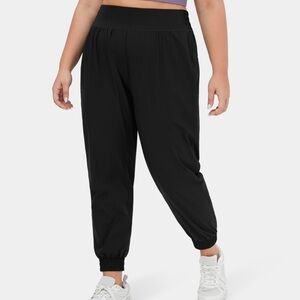NWT Halara High Waisted Elastic Waistband Plus Size Hiking Joggers Size 4X